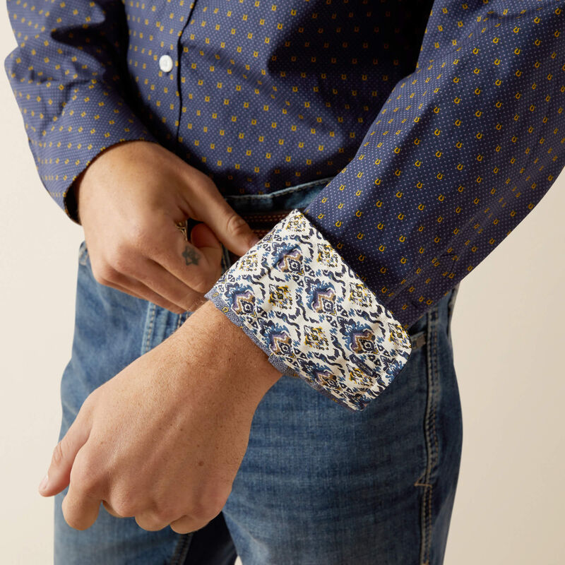 ARIAT MENS Wrinkle Free Daven Fitted Long Sleeve Navy Shirt