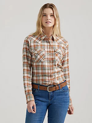WRANGLER Women's Essential Long Sleeve Plaid Western Snap Top Pumpkin Moss