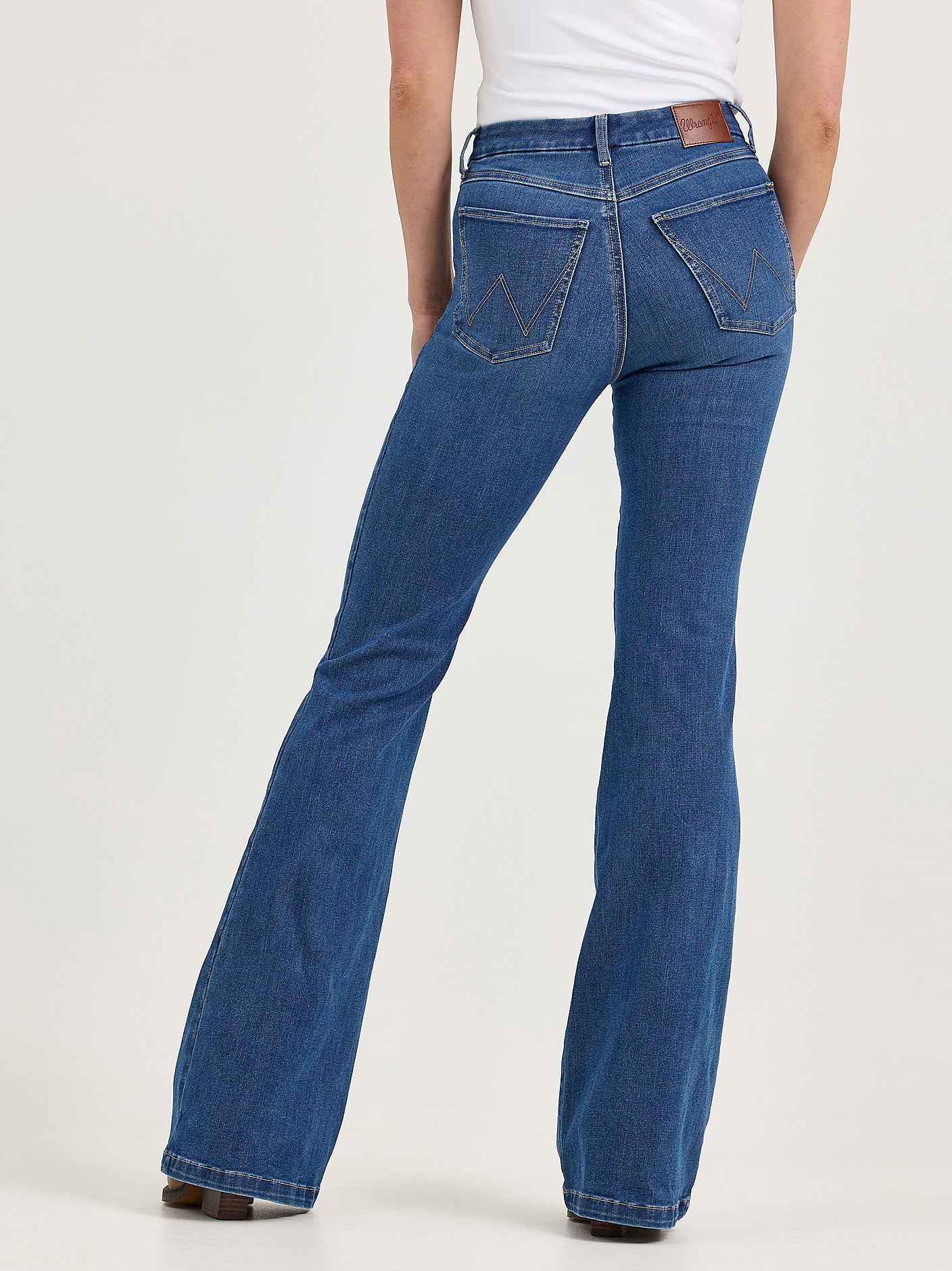 Women's Wrangler Bespoke High Rise Flare Jean