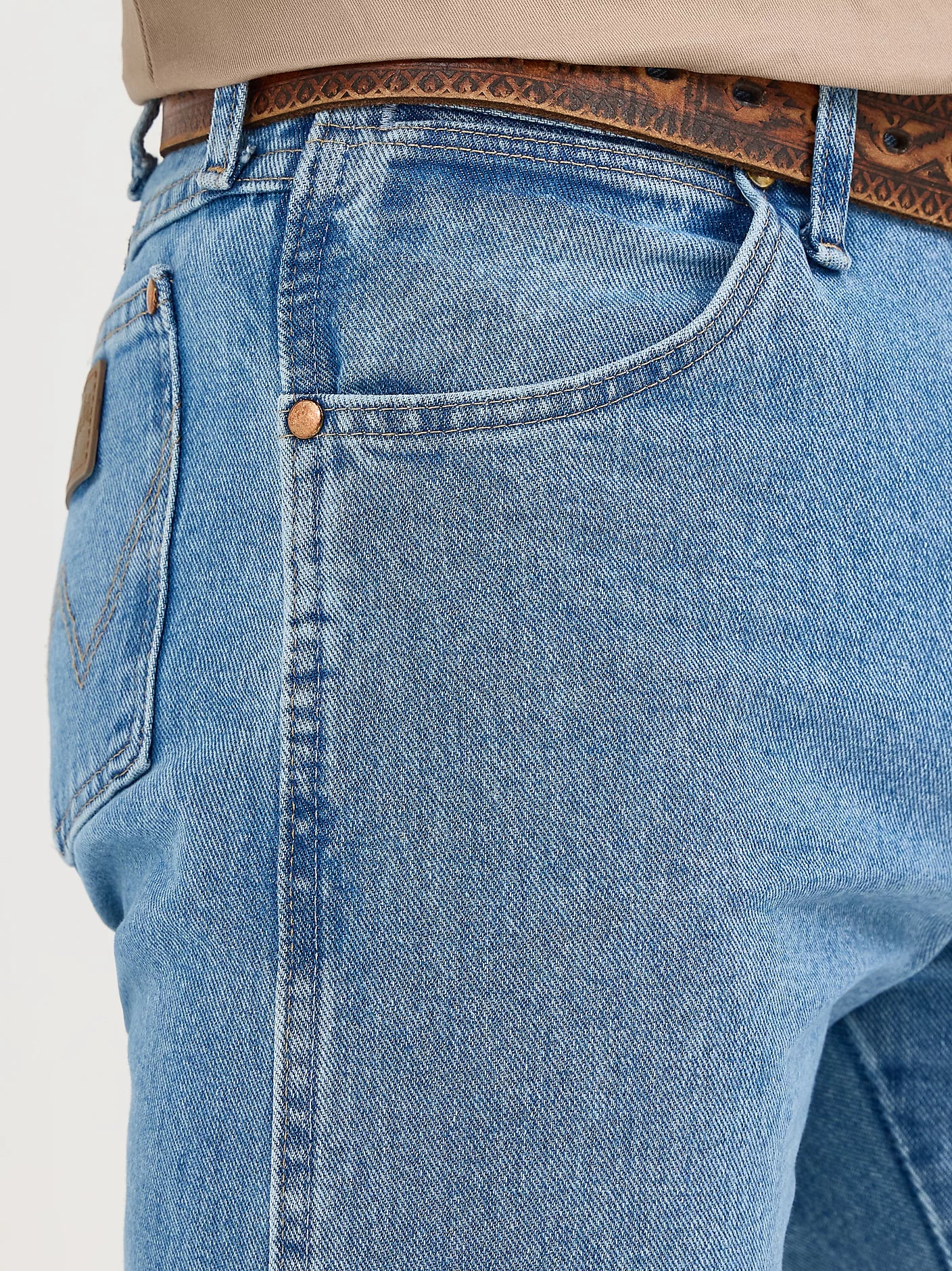 WRANGLER Men's Pro Rodeo Original Fit Cowboy Cut Antique Wash Jeans