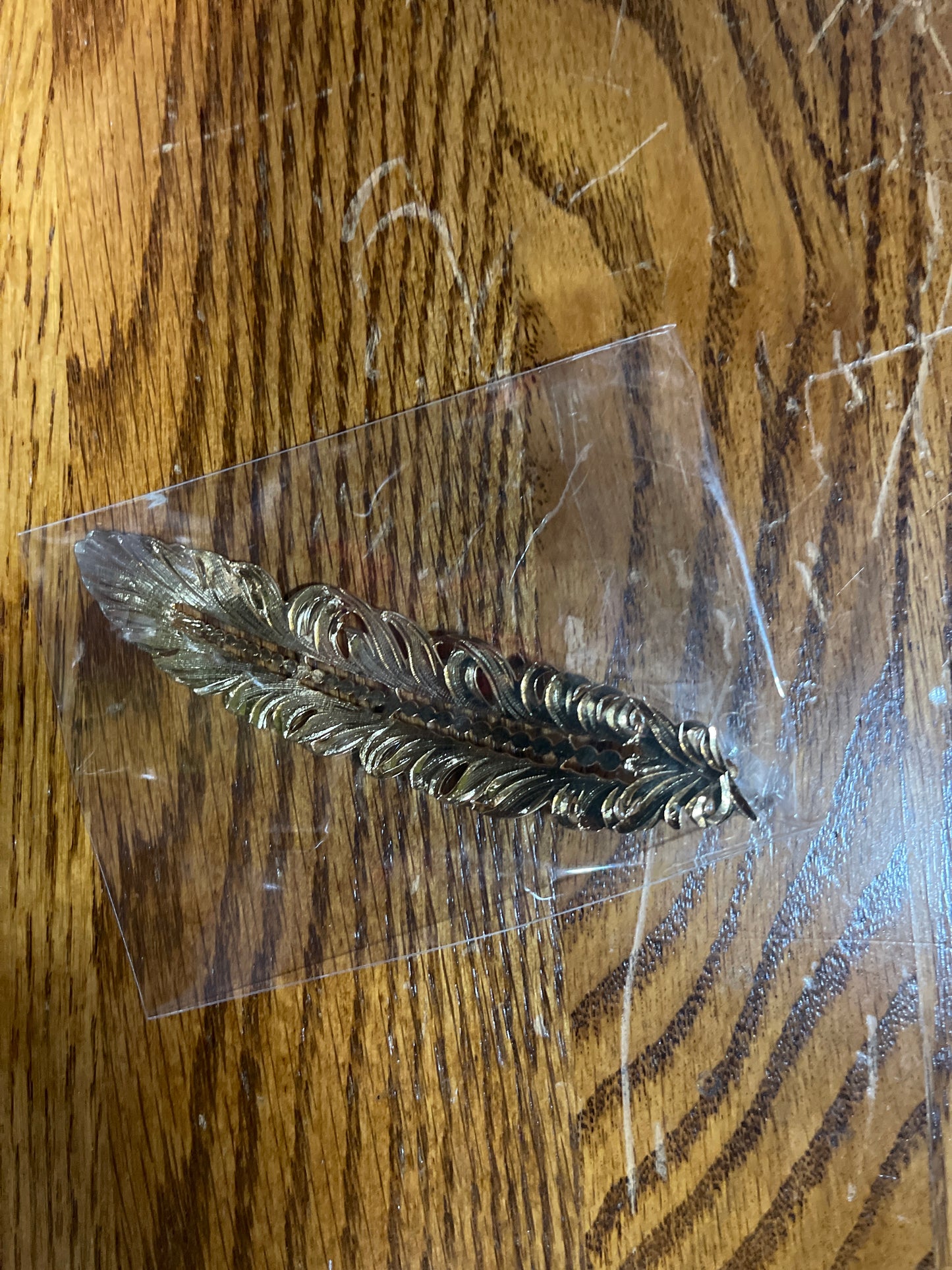 ACCESSORIO POR HATS ALPACAR FEATHER GOLD