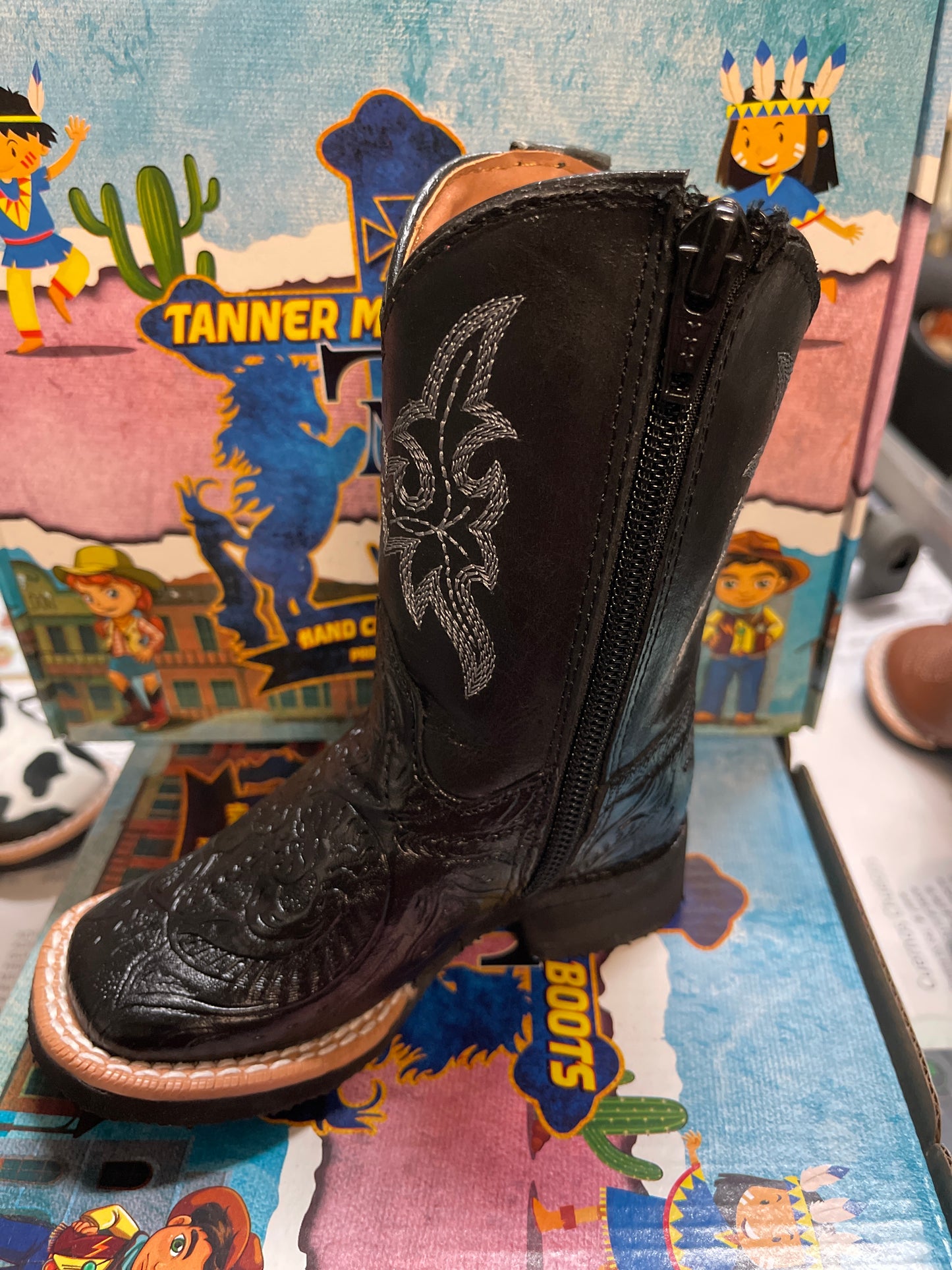 TANNER INFANT PRINT HAND TOOL BLACK ZIP TMI205044