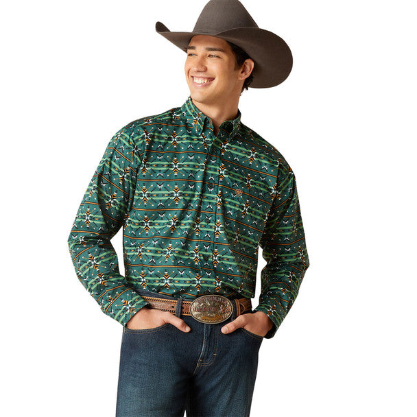 ARIAT Men's Emmanuel Classic Fit Long Sleeve Shirt