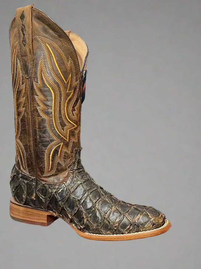 DURANGO® PREMIUM EXOTICS™ DARK BROWN PIRARUCU WESTERN BOOT