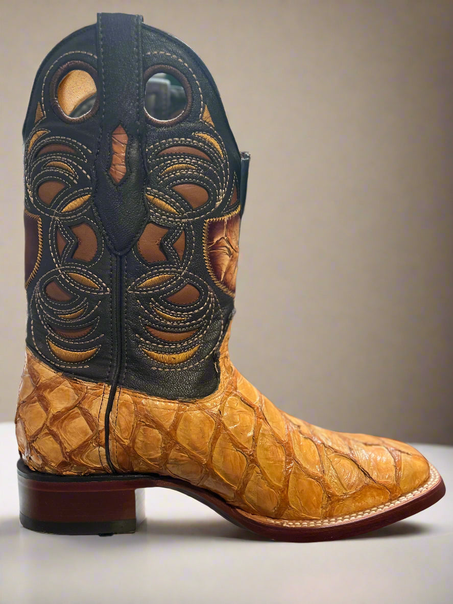 WILD WEST Men's Inverted Pirarucu Butter Glossy Boot