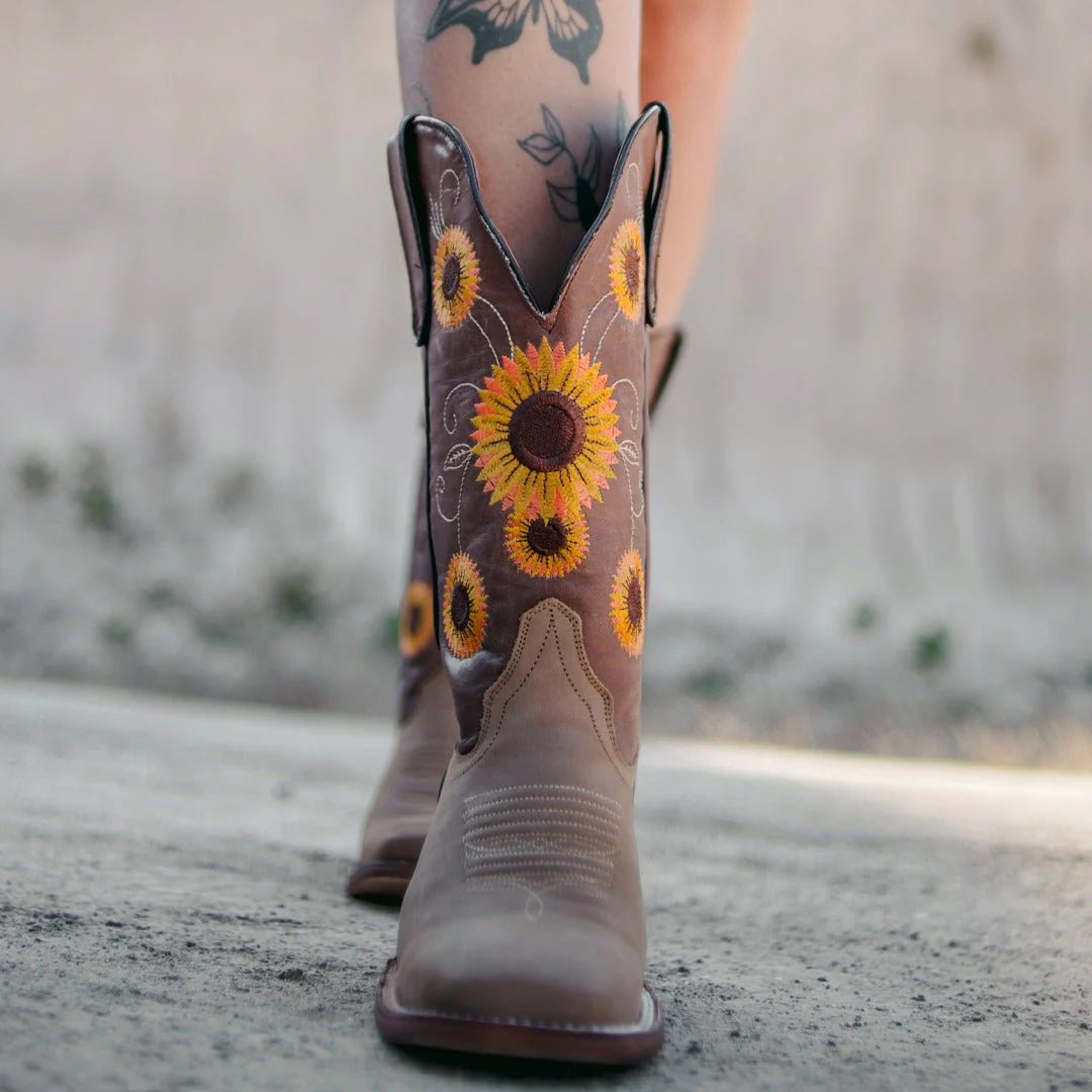 Tanner Mark - Women's Crazy Brown w/ sunflower embroidery