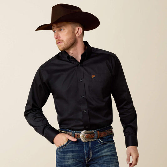 ARIAT Men's Solid Twill Classic Long Sleeve Black Shirt