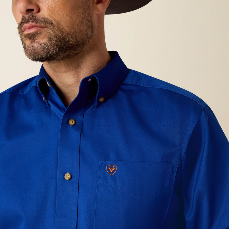 Ariat  Solid Twill Classic Fit Shirt ULTRAMARINE