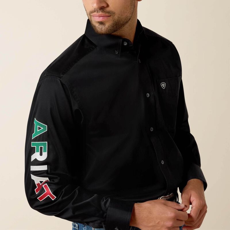 ARIAT Men's Team Logo Mexico Black Classic Long Sleeve Shirt