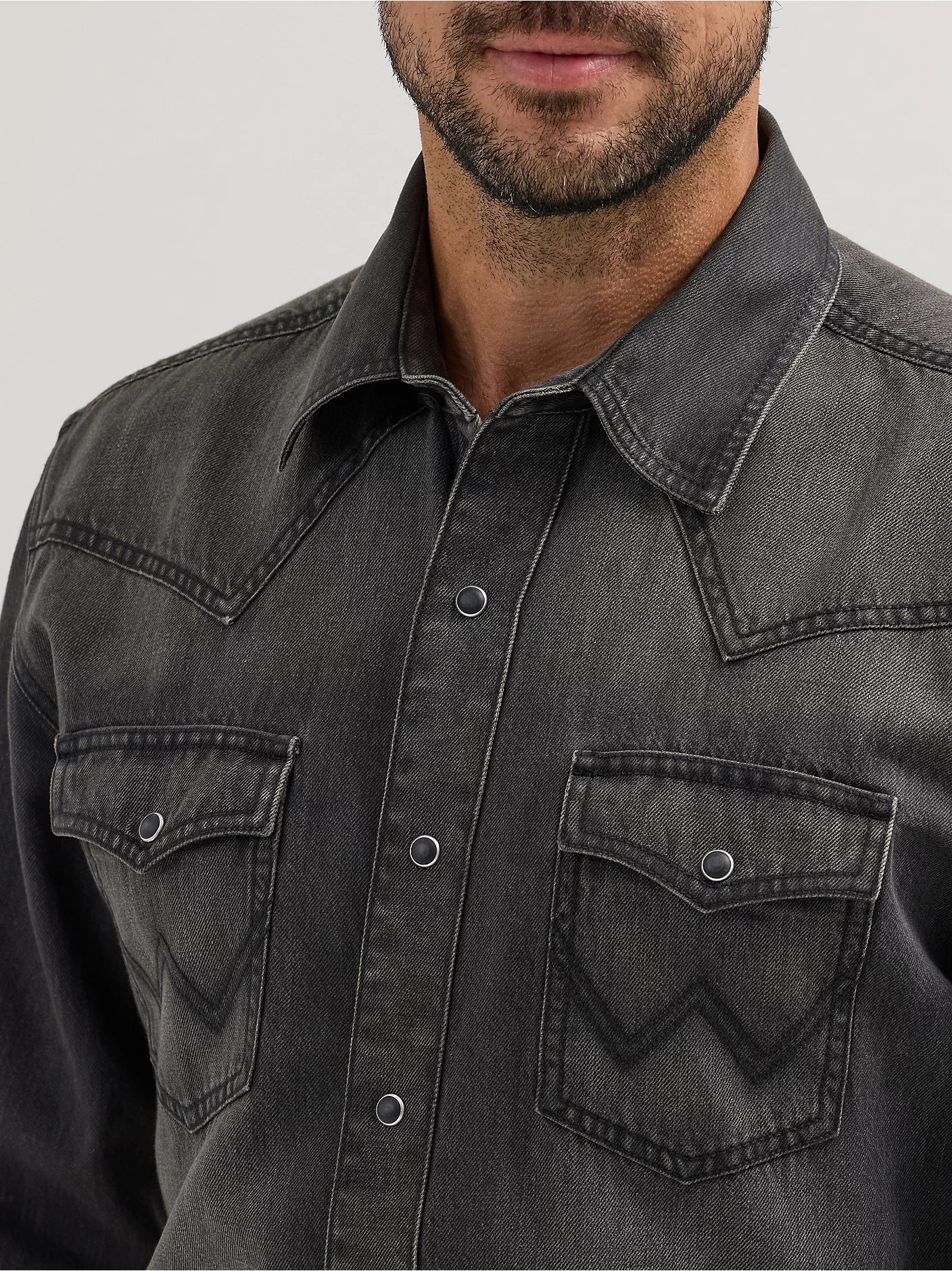 WRANGLER Men's Retro Premium Western Snap Solid Shirt Washed Black