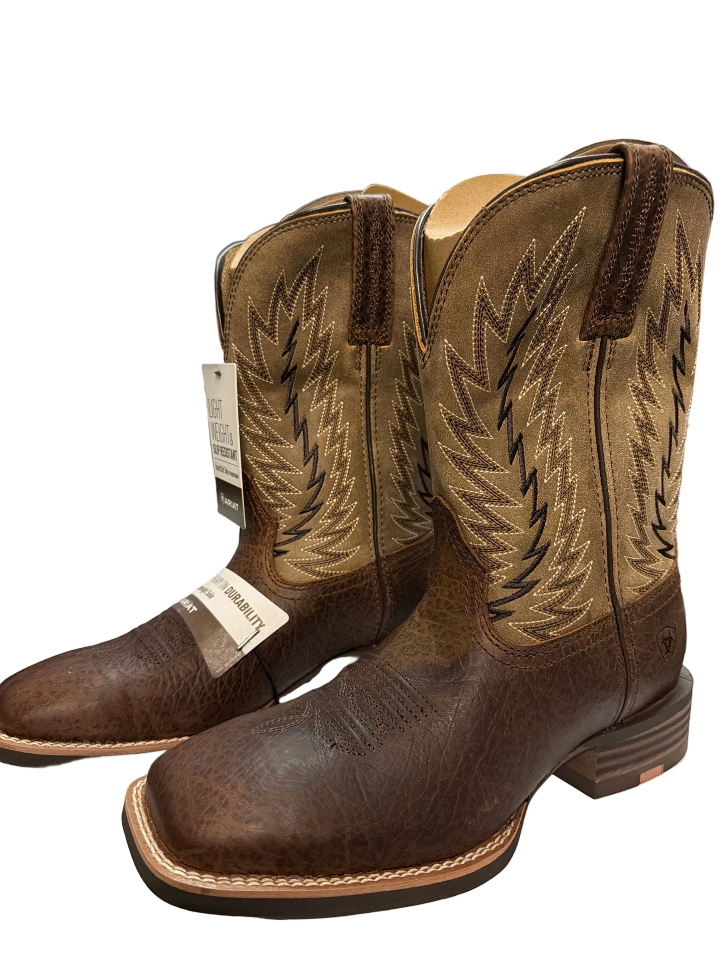 MNS Driggs Wide Square Toe Cowboy Boot