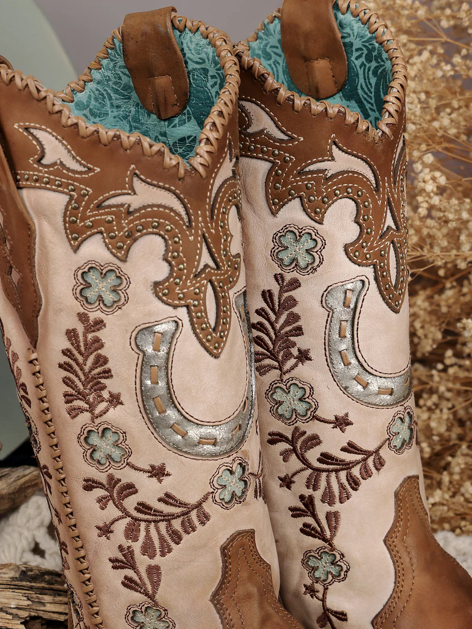 CORRAL WOMEN'S BONE OVERLAY EMBROIDERY STUDS HANDWOVEN SNIP TOE COWBOY BOOT