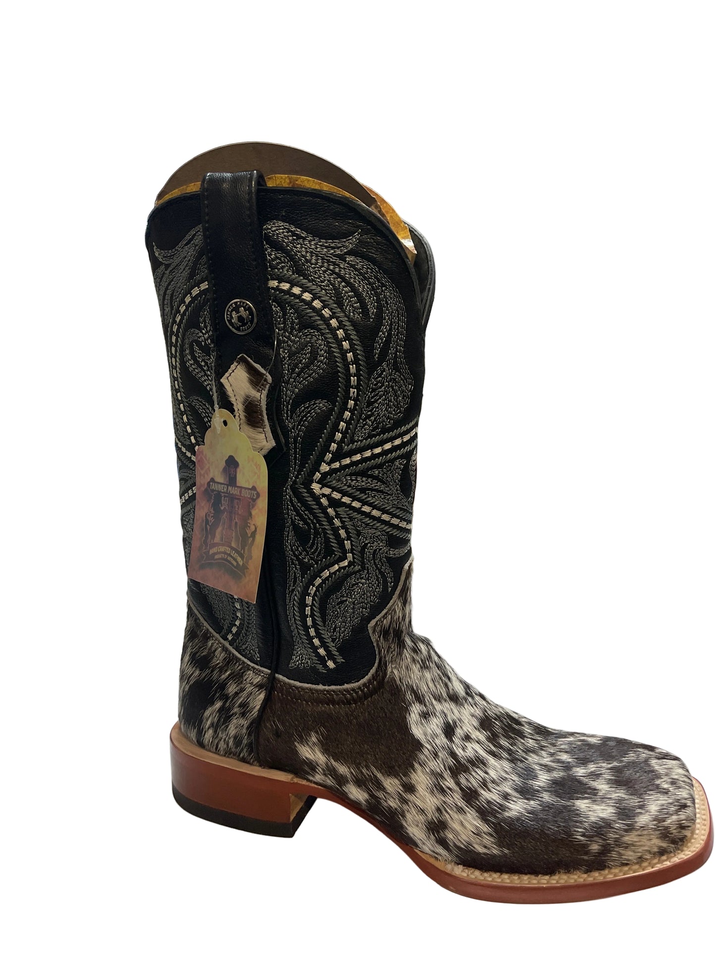 TANNER MARK BOOTS HAIR ON COWHIDE