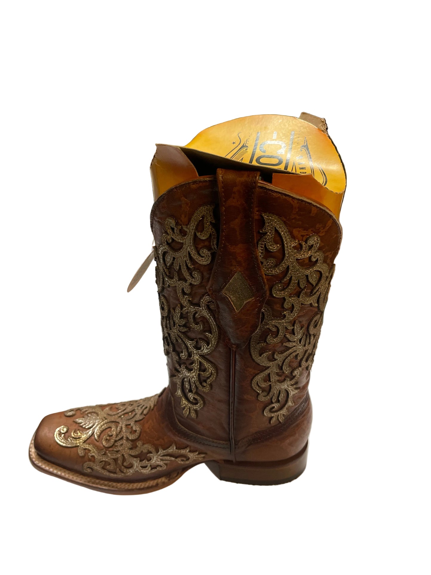 CORRAL WOMEN'S EMBROIDERY CHEDRON 0VERLAY SQUARE TOE COWBOY BOOT